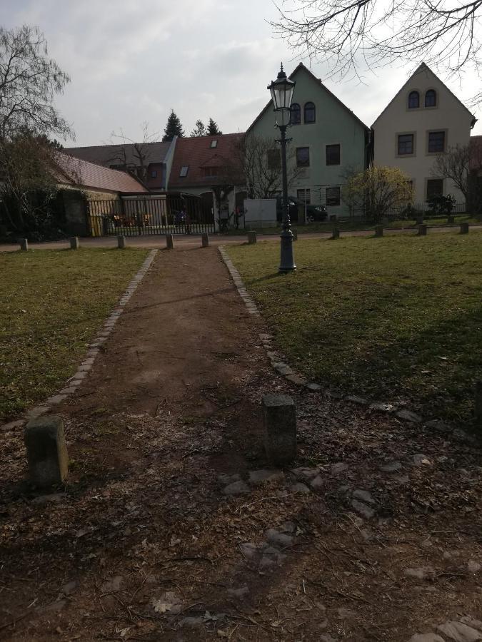 -am Alten Dorfplatz- * Dresda